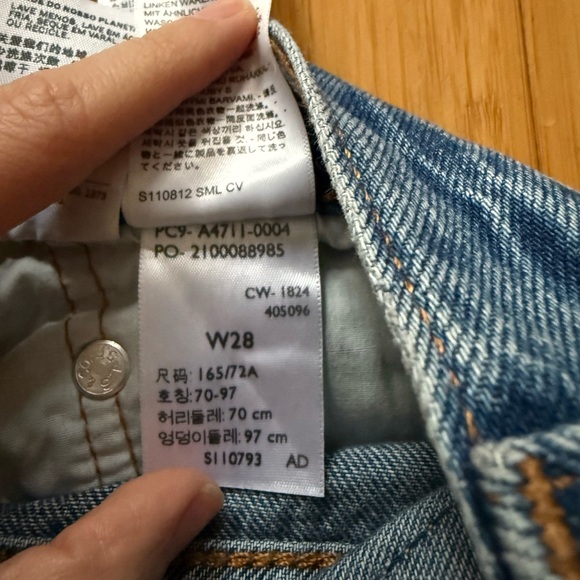 NWT Levi’s Side Slit Skirt - Picture 10 of 10